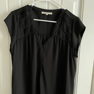 Daniel Rainn blouse